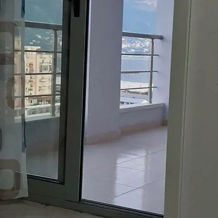 For Rent Lägenhet Vlorë